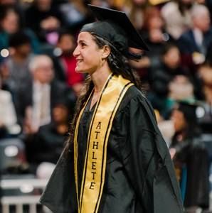 Meet your Posher, Hania